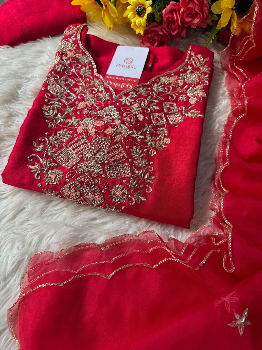 Red Embroidered kurta set with dupatta