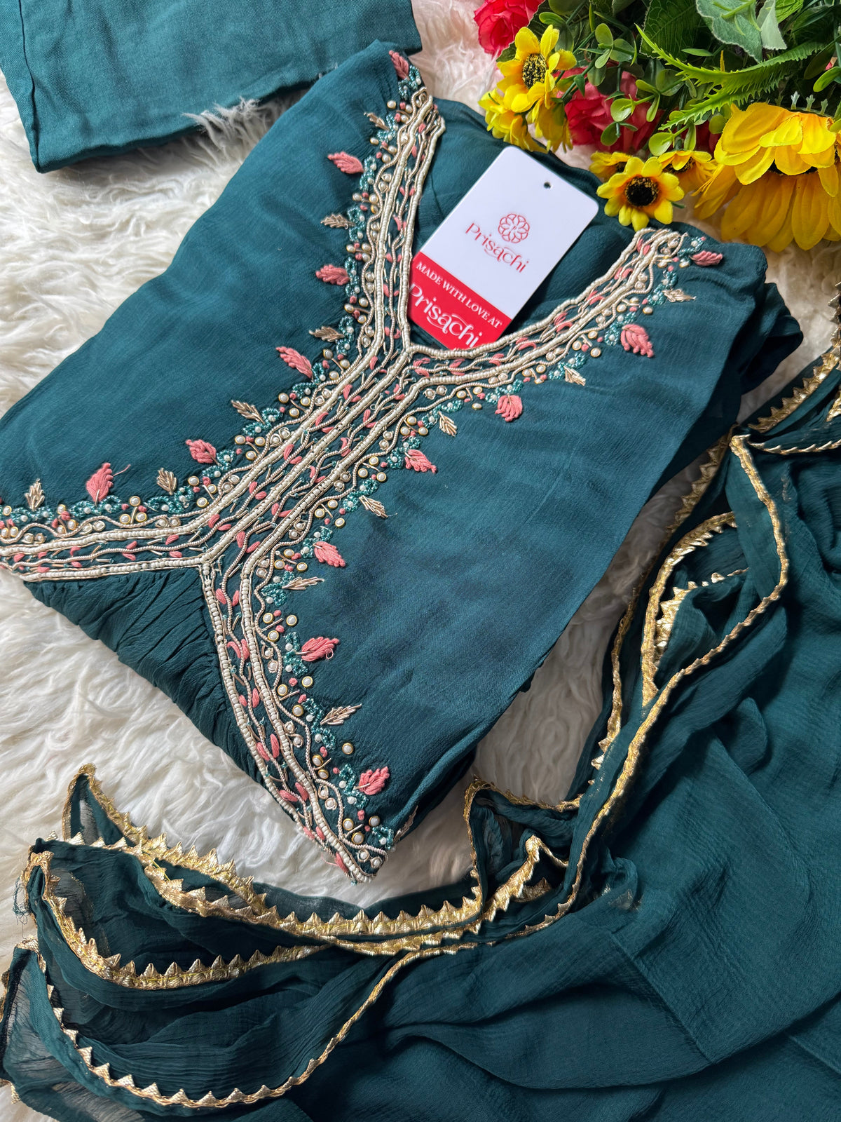 Alia style naira Cut kurti Pant With chiffon Dupatta