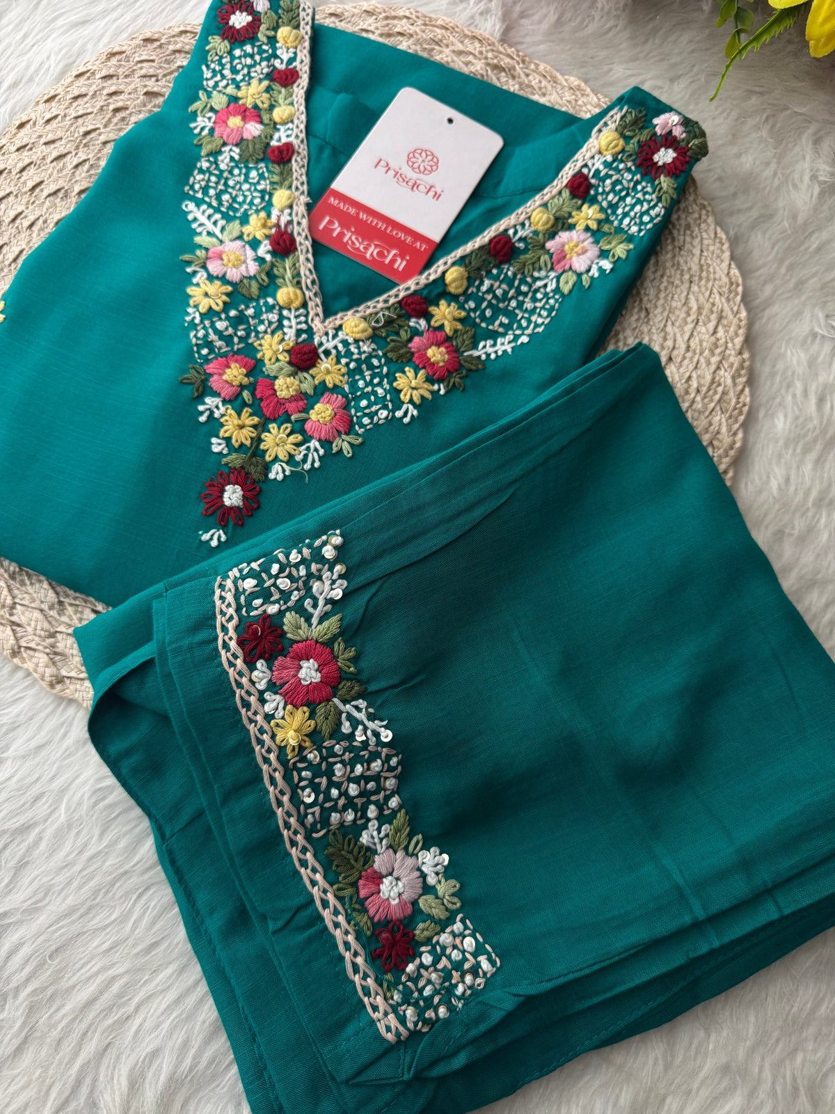 Women Thread Embroidered Kurti Pant Co-ord Set | Ethnic Office & Daily Wear