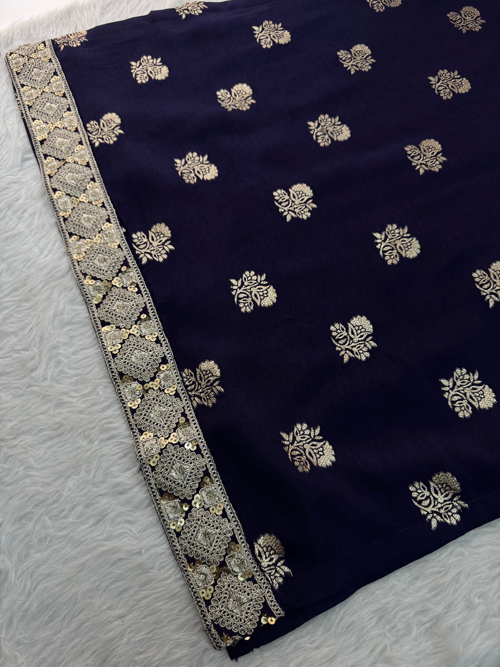 Purple Designer Embroidered Ethnic Kurta set with Pants & Banarasi Dupatta