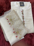 Off-white Handcrafted Embroidered Straight Ethnic Kurta set With Pants and Dupatta